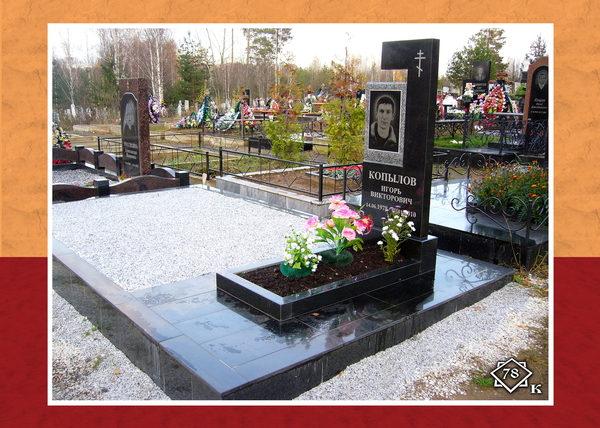 памятник из гранита